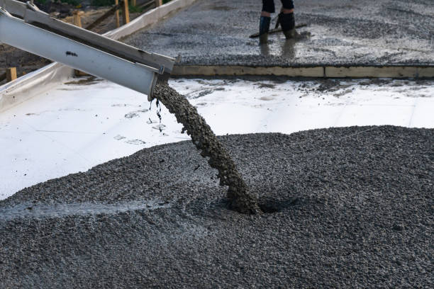 Best Concrete Sidewalk Installation  in North Syracuse, NY